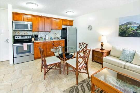 Deluxe Panoramic Mountain View Condo - 37Th Floor, Free Parking & Wifi Condo Honolulu Extérieur photo